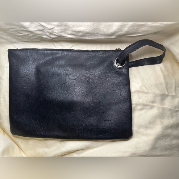 XL Black Clutch/Wristlet - Picture 1 of 5